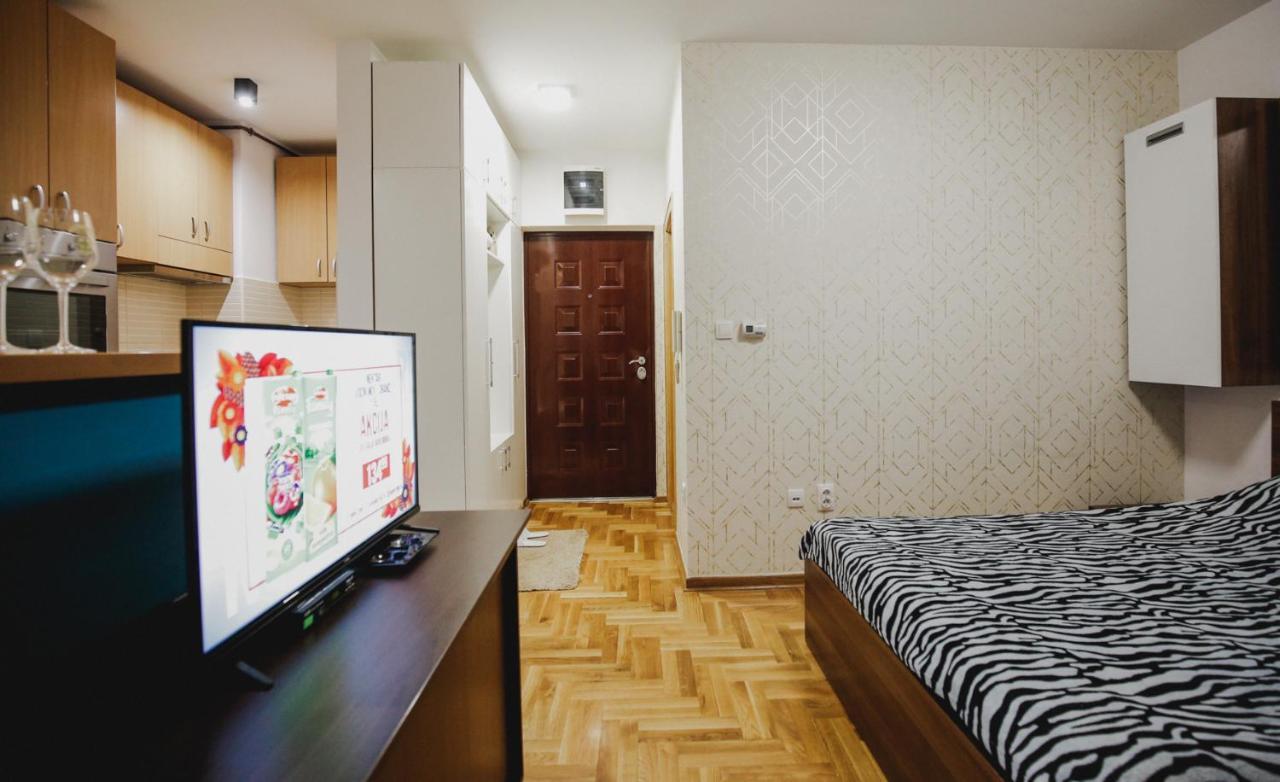 Prestige Apartment Gornji Milanovac Exteriör bild